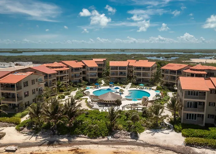 Residences At Barrier Reef 16a Garden View 1 Bedroom By Floreo * San Pedro (Ambergris Caye)