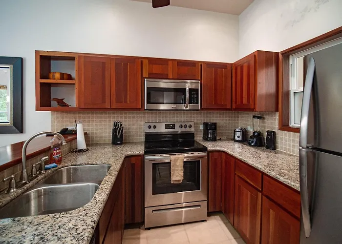 Residences At Barrier Reef 16a Garden View 1 Bedroom By Floreo Ferienhaus *