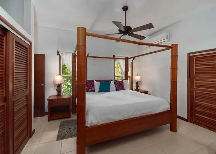 Residences At Barrier Reef 16a Garden View 1 Bedroom By Floreo *